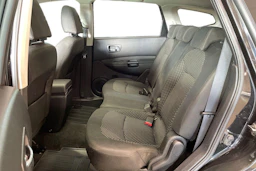 musta Nissan Qashqai+2 2009 kuva 8.