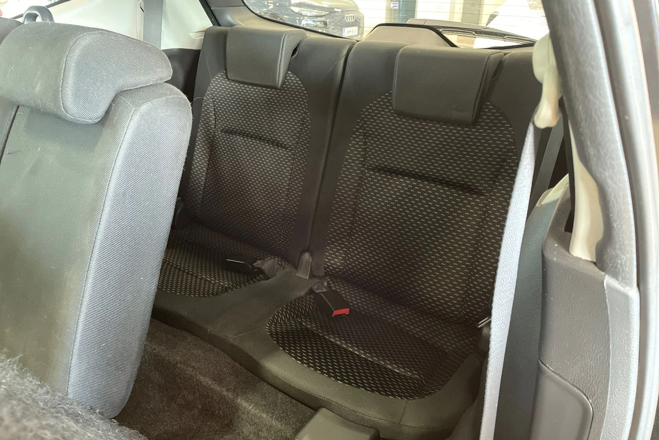 musta Nissan Qashqai+2 2009 kuva 21.