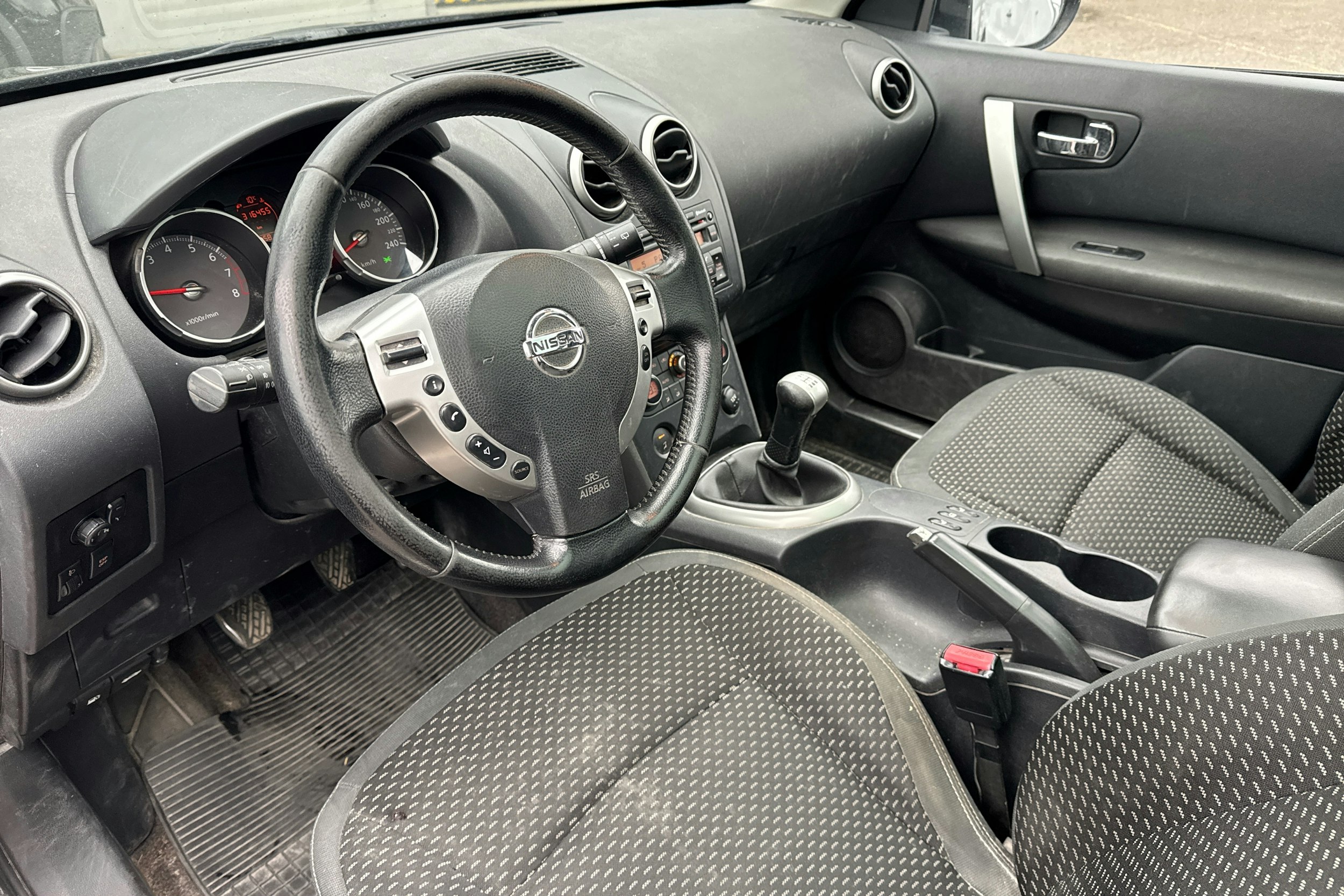 musta Nissan Qashqai+2 2009 kuva 3.