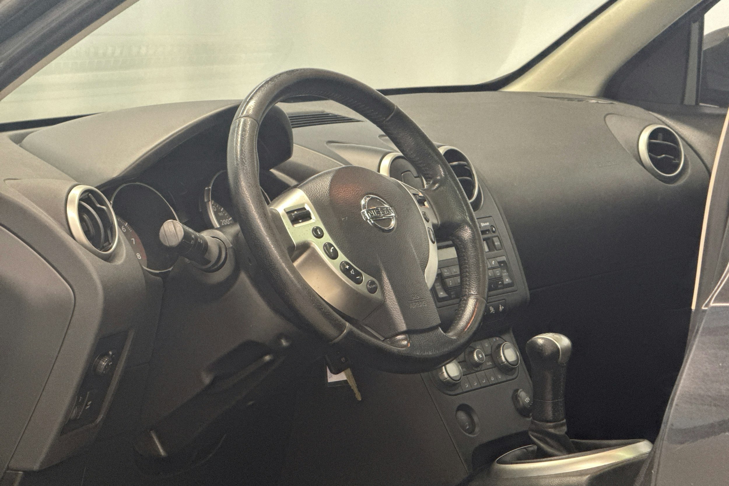 musta Nissan Qashqai+2 2009 kuva 7.