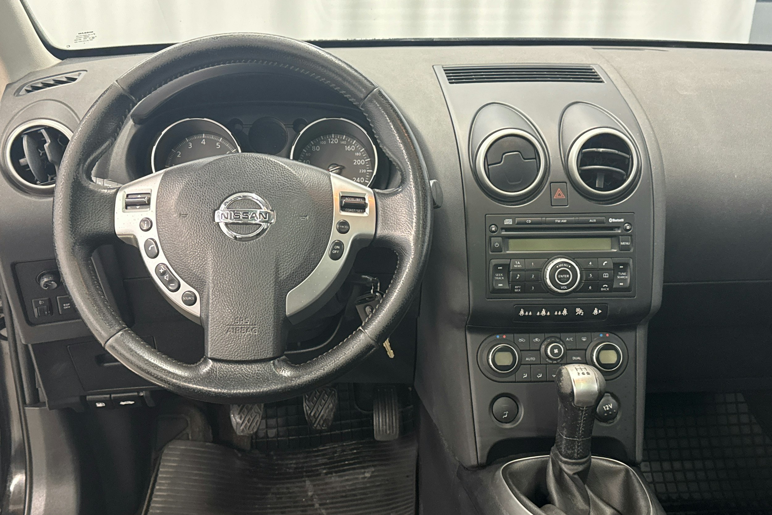 musta Nissan Qashqai+2 2009 kuva 8.