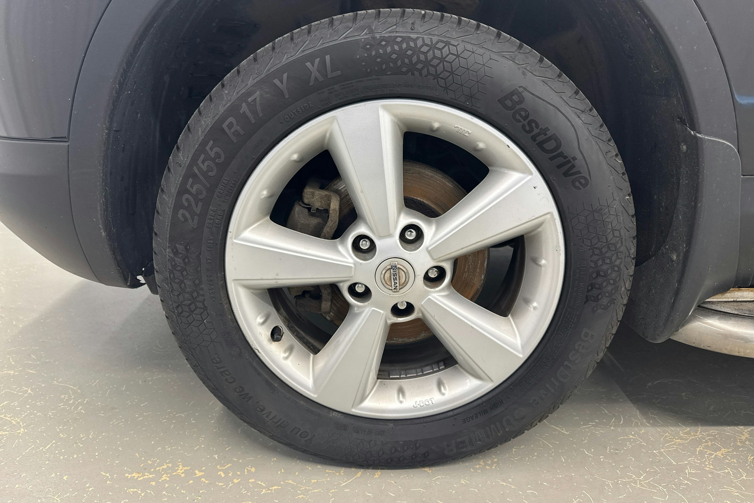 musta Nissan Qashqai+2 2009 kuva 9.