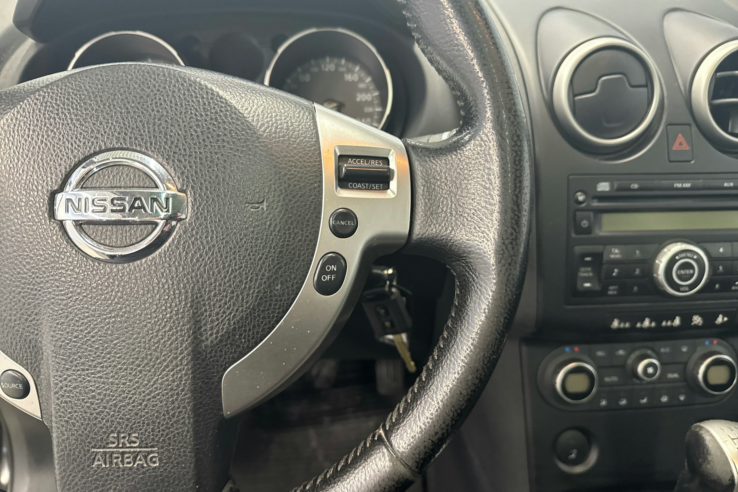 musta Nissan Qashqai+2 2009 kuva 12.