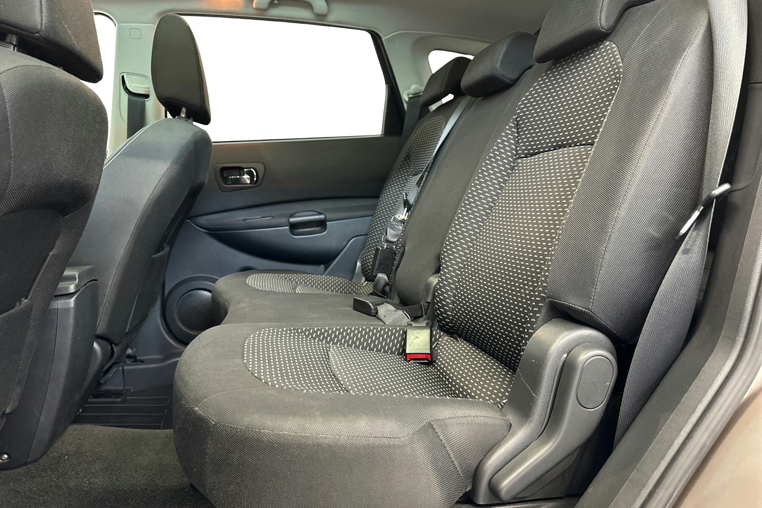 ruskea (beige) Nissan Qashqai+2 2009 kuva 10.