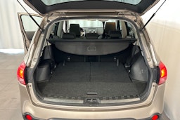 ruskea (beige) Nissan Qashqai+2 2009 kuva 14.