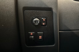 ruskea (beige) Nissan Qashqai+2 2009 kuva 16.