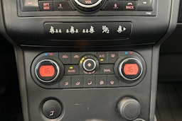 ruskea (beige) Nissan Qashqai+2 2009 kuva 22.