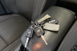 ruskea (beige) Nissan Qashqai+2 2009 kuva 23.