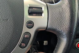 musta Nissan Qashqai+2 2010 kuva 20.