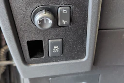 musta Nissan Qashqai+2 2010 kuva 21.