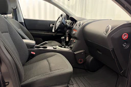 musta Nissan Qashqai+2 2010 kuva 16.