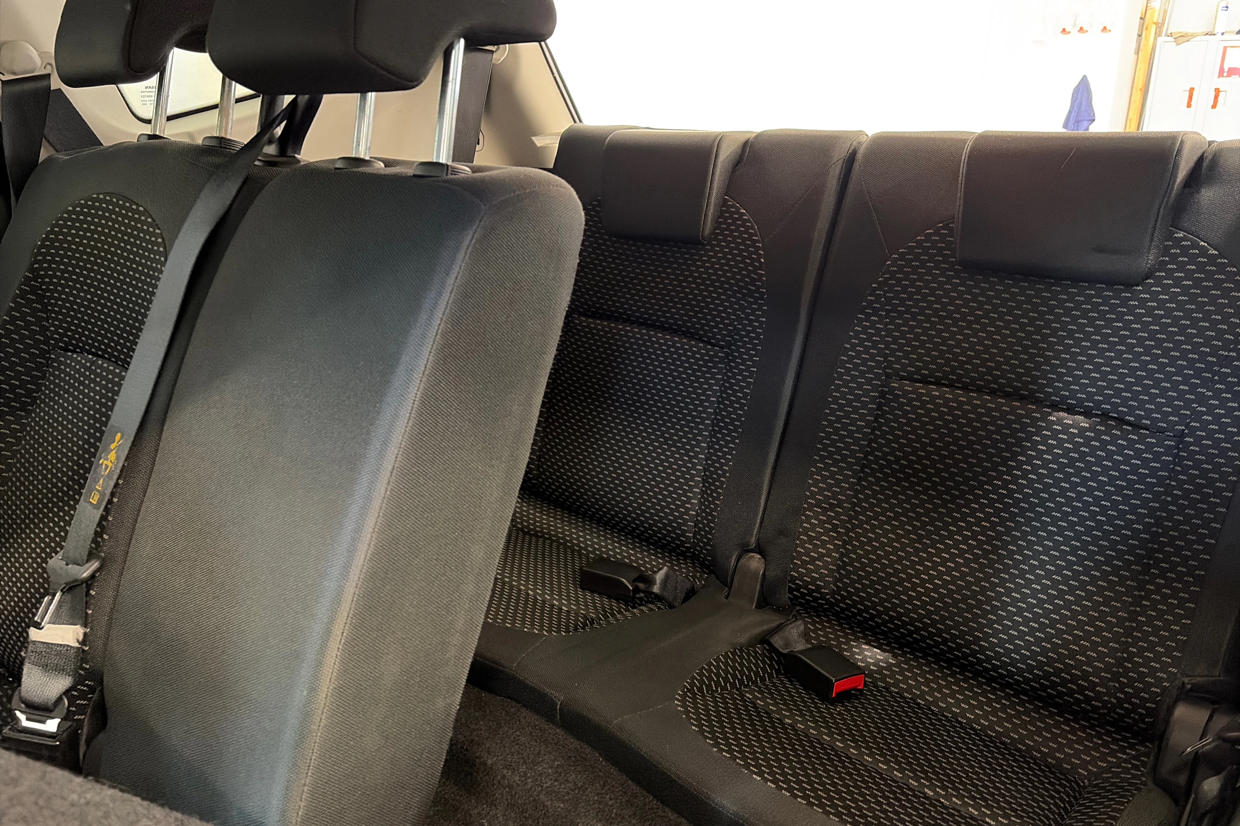 musta Nissan Qashqai+2 2010 kuva 24.