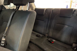 musta Nissan Qashqai+2 2010 kuva 24.