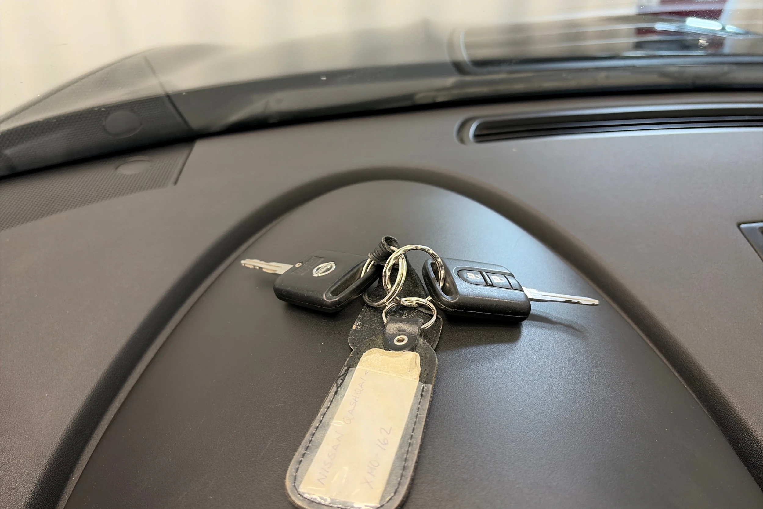 musta Nissan Qashqai+2 2010 kuva 34.