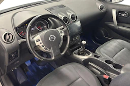 hopea Nissan Qashqai+2 2010 kuva 8.