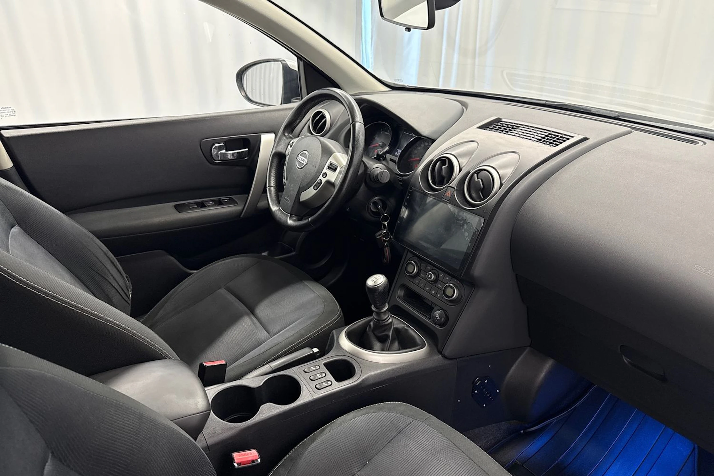 hopea Nissan Qashqai+2 2010 kuva 15.