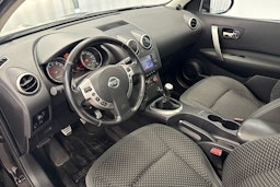 violetti Nissan Qashqai+2 2010 kuva 6.