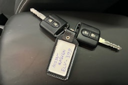 punainen Nissan Qashqai+2 2011 kuva 19.