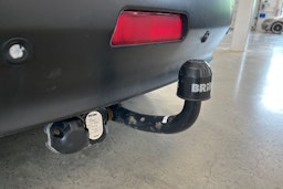 punainen Nissan Qashqai+2 2011 kuva 26.