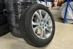 harmaa Nissan Qashqai+2 2011 kuva 13.