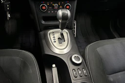 harmaa Nissan Qashqai+2 2011 kuva 22.