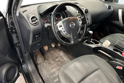 musta Nissan Qashqai+2 2011 kuva 3.