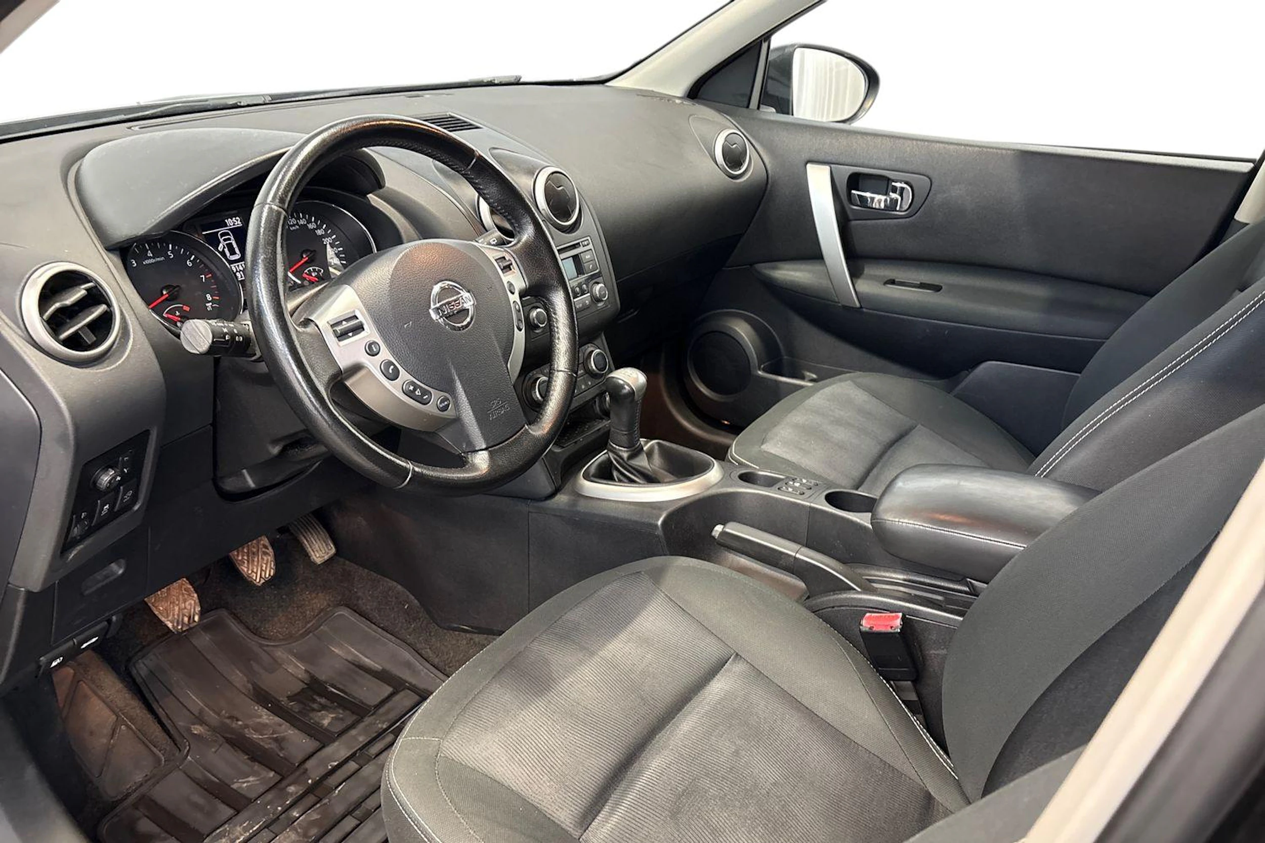 musta Nissan Qashqai+2 2011 kuva 6.
