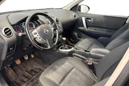 musta Nissan Qashqai+2 2011 kuva 6.