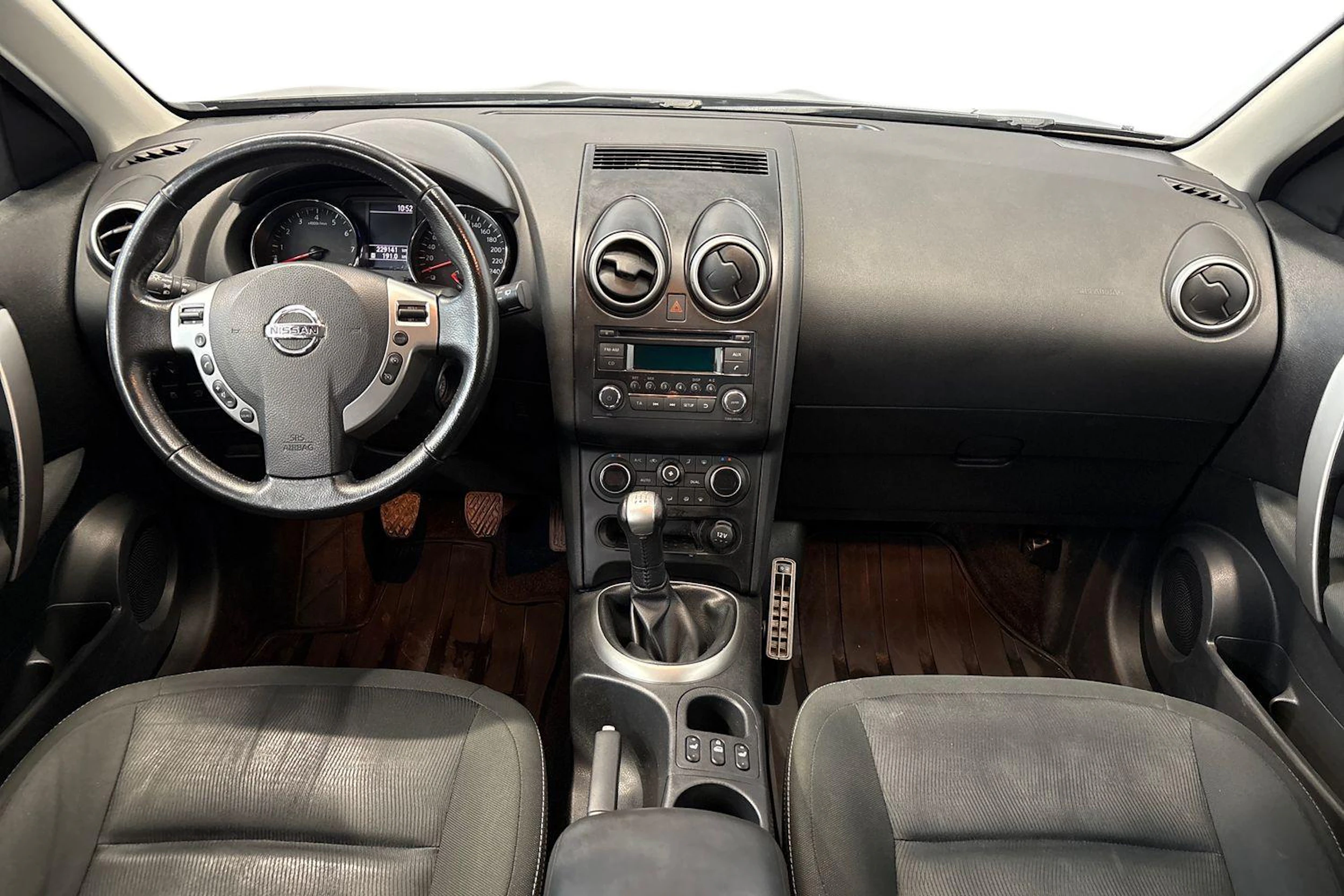 musta Nissan Qashqai+2 2011 kuva 7.