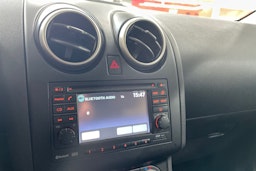 Ruskea (beige) Nissan Qashqai+2 2012 kuva 18.