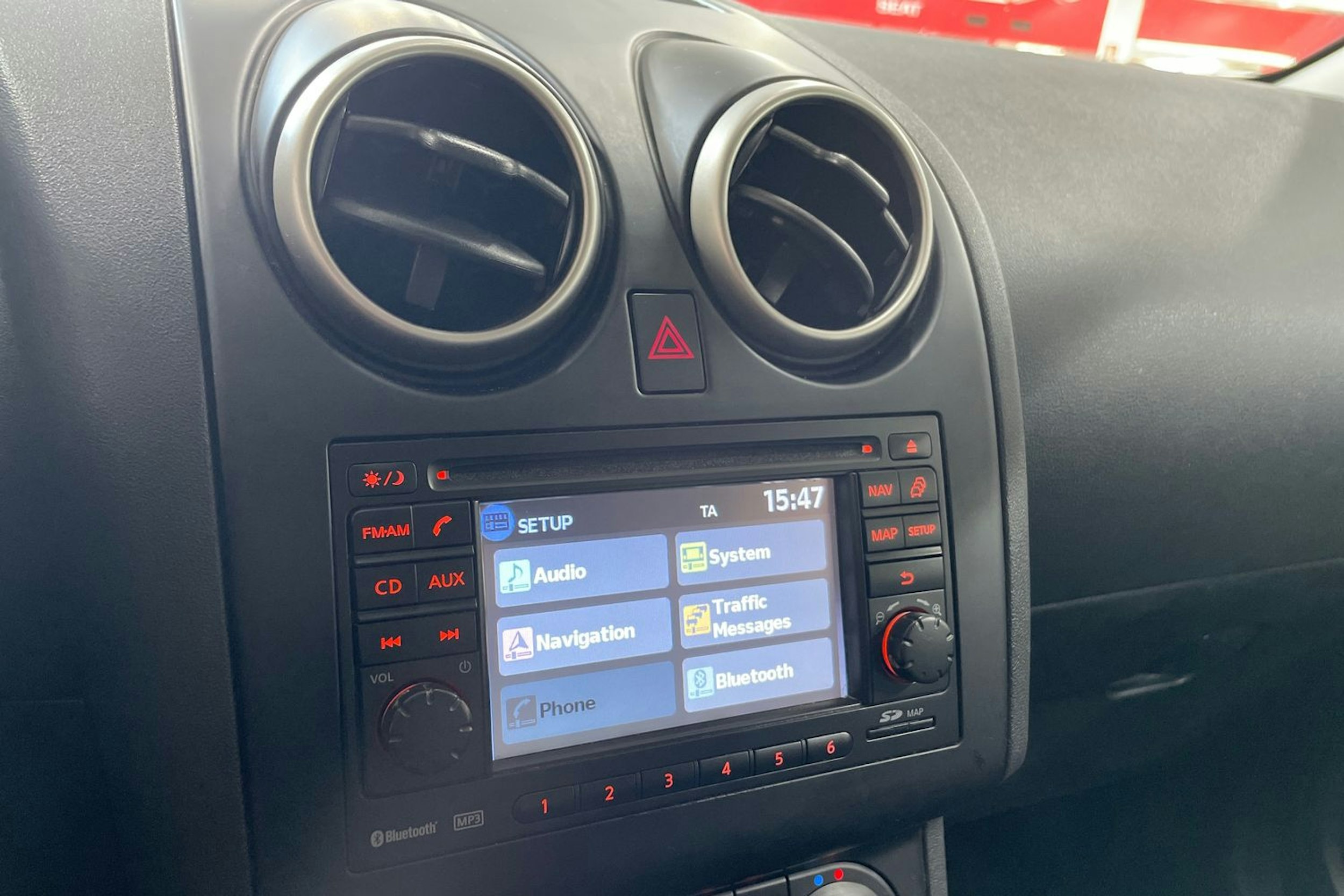 Ruskea (beige) Nissan Qashqai+2 2012 kuva 19.