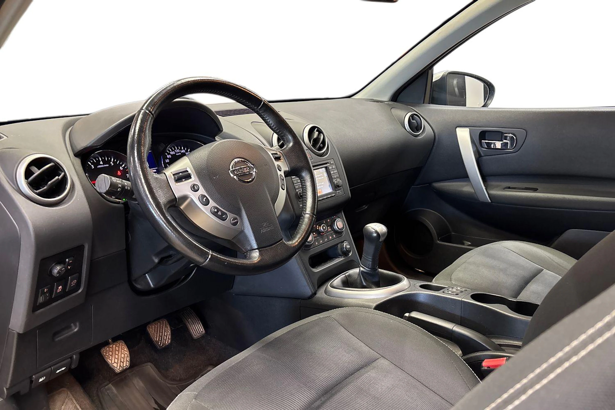 hopea Nissan Qashqai+2 2012 kuva 6.
