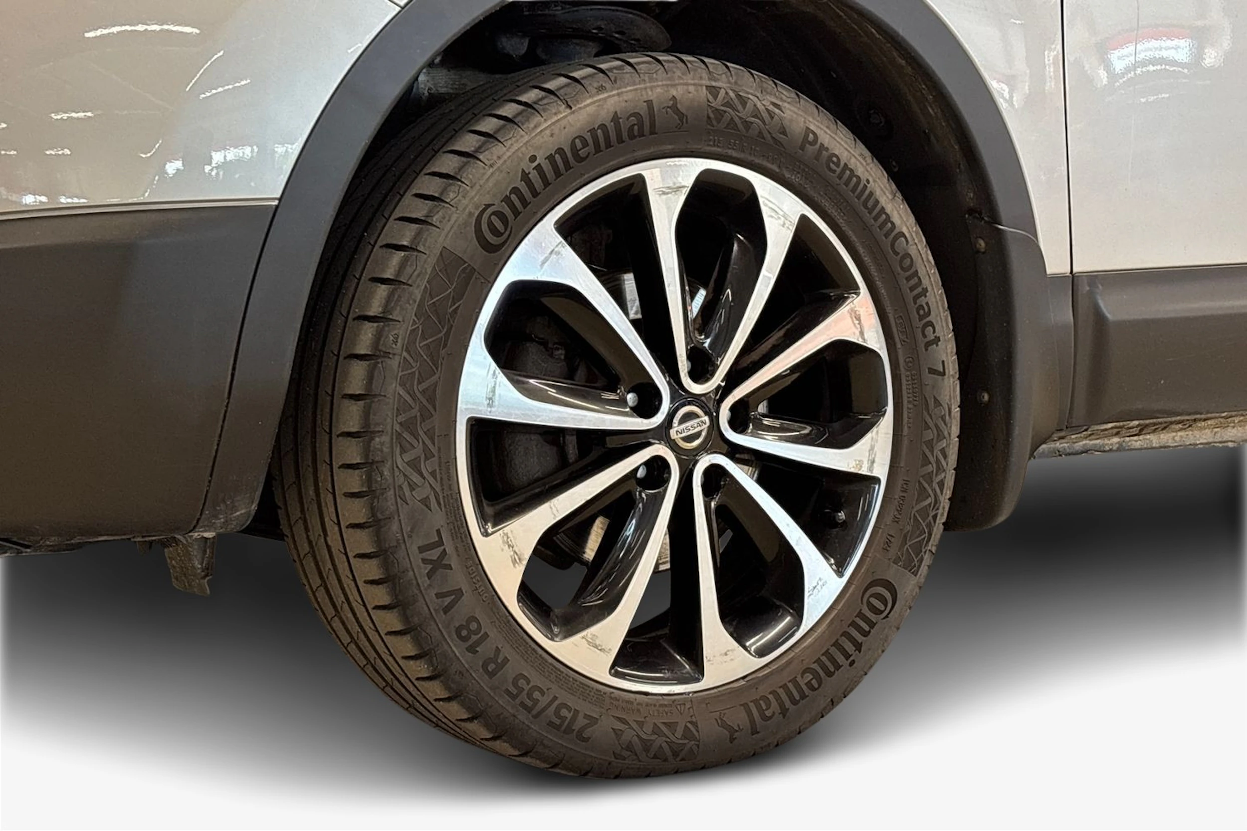 hopea Nissan Qashqai+2 2012 kuva 9.