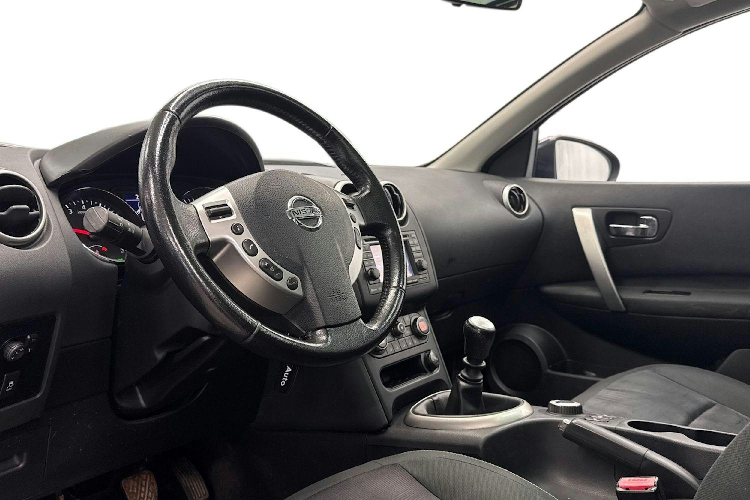 musta Nissan Qashqai+2 2012 kuva 7.