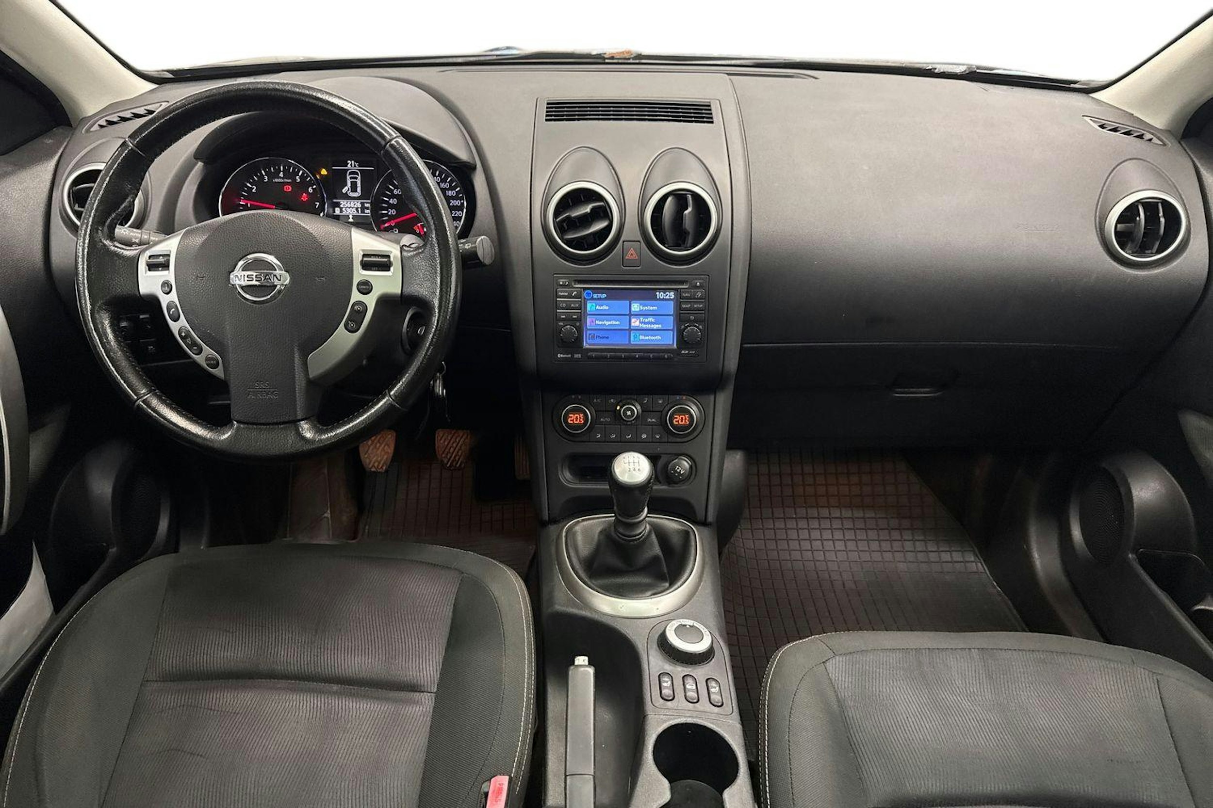 musta Nissan Qashqai+2 2012 kuva 9.