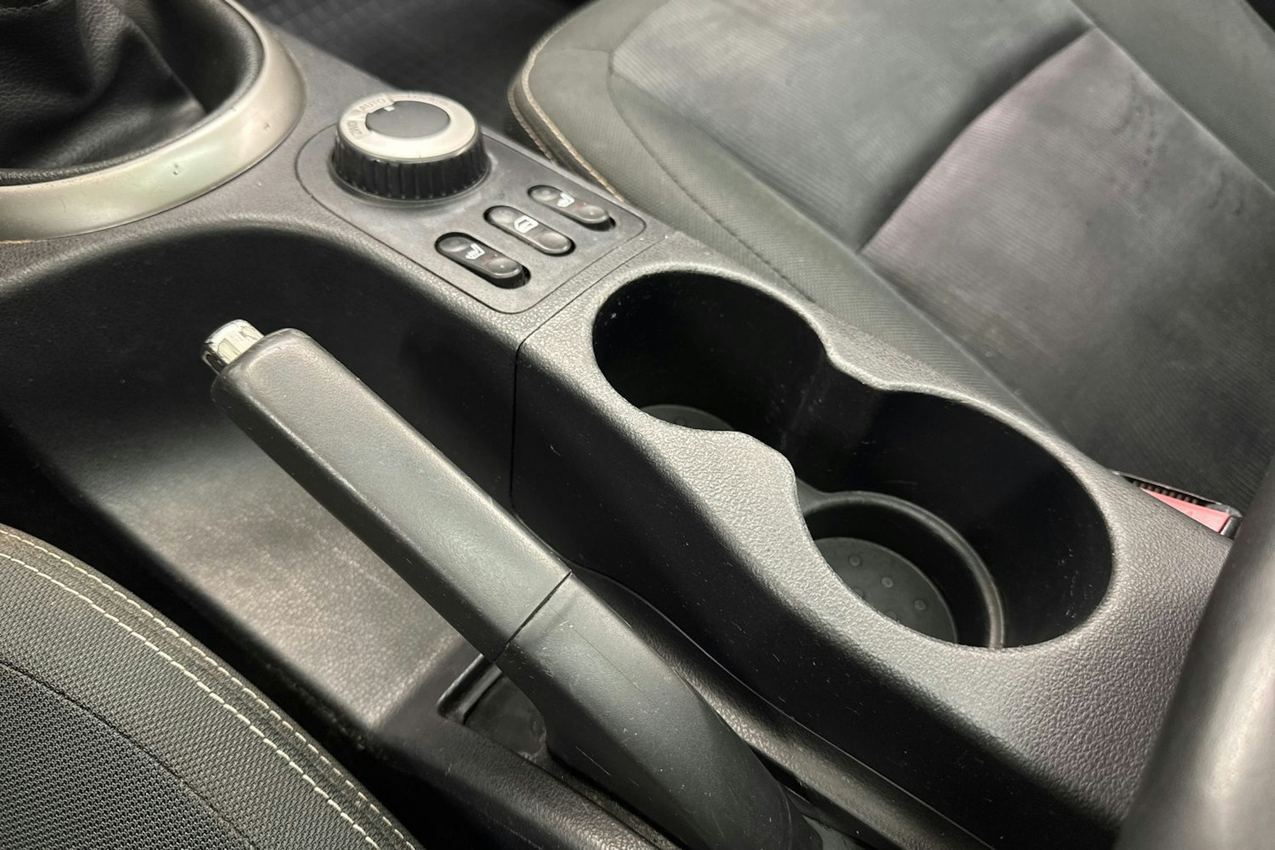 musta Nissan Qashqai+2 2012 kuva 20.