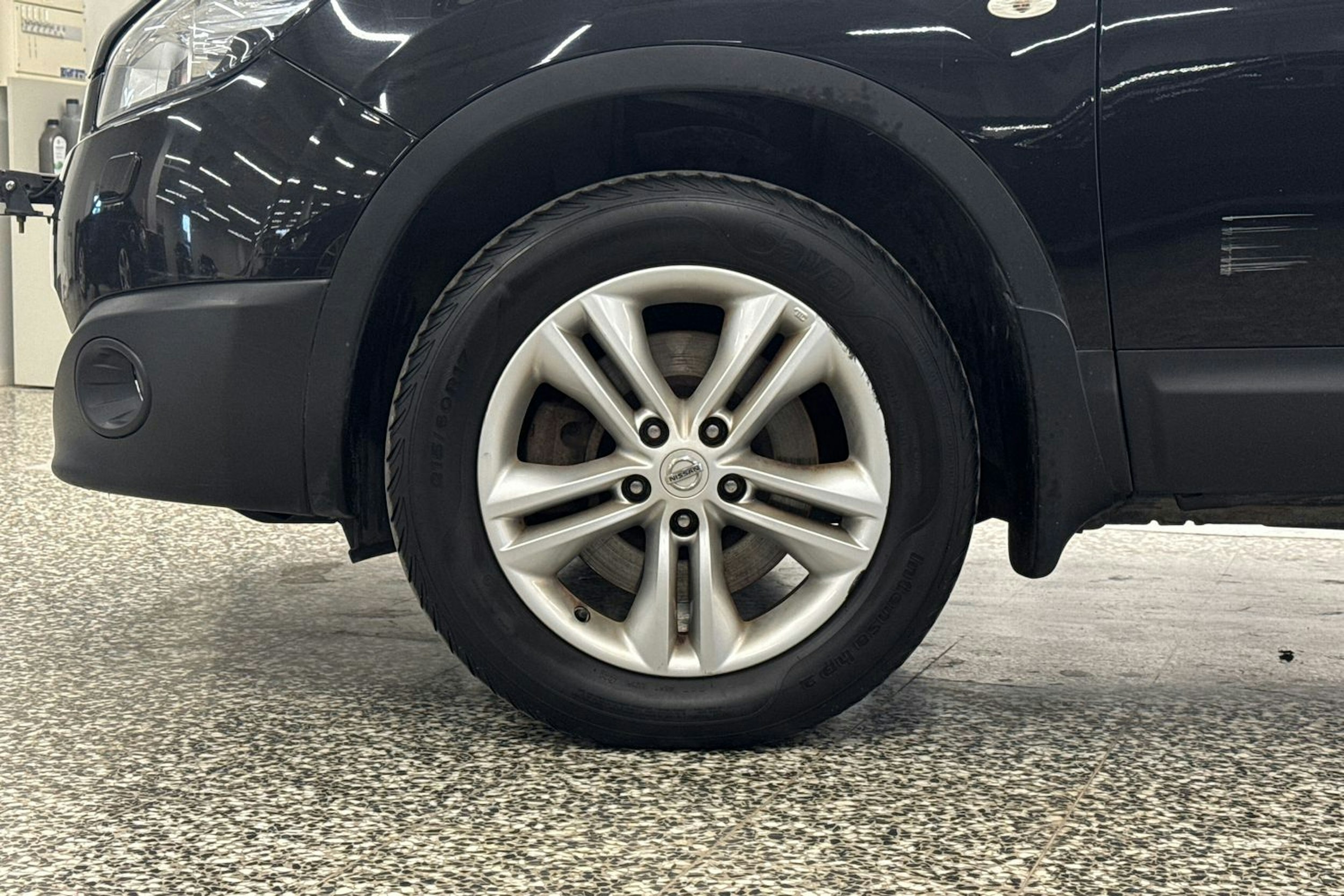 musta Nissan Qashqai+2 2012 kuva 31.