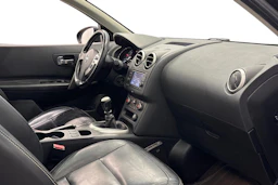 musta Nissan Qashqai+2 2012 kuva 8.