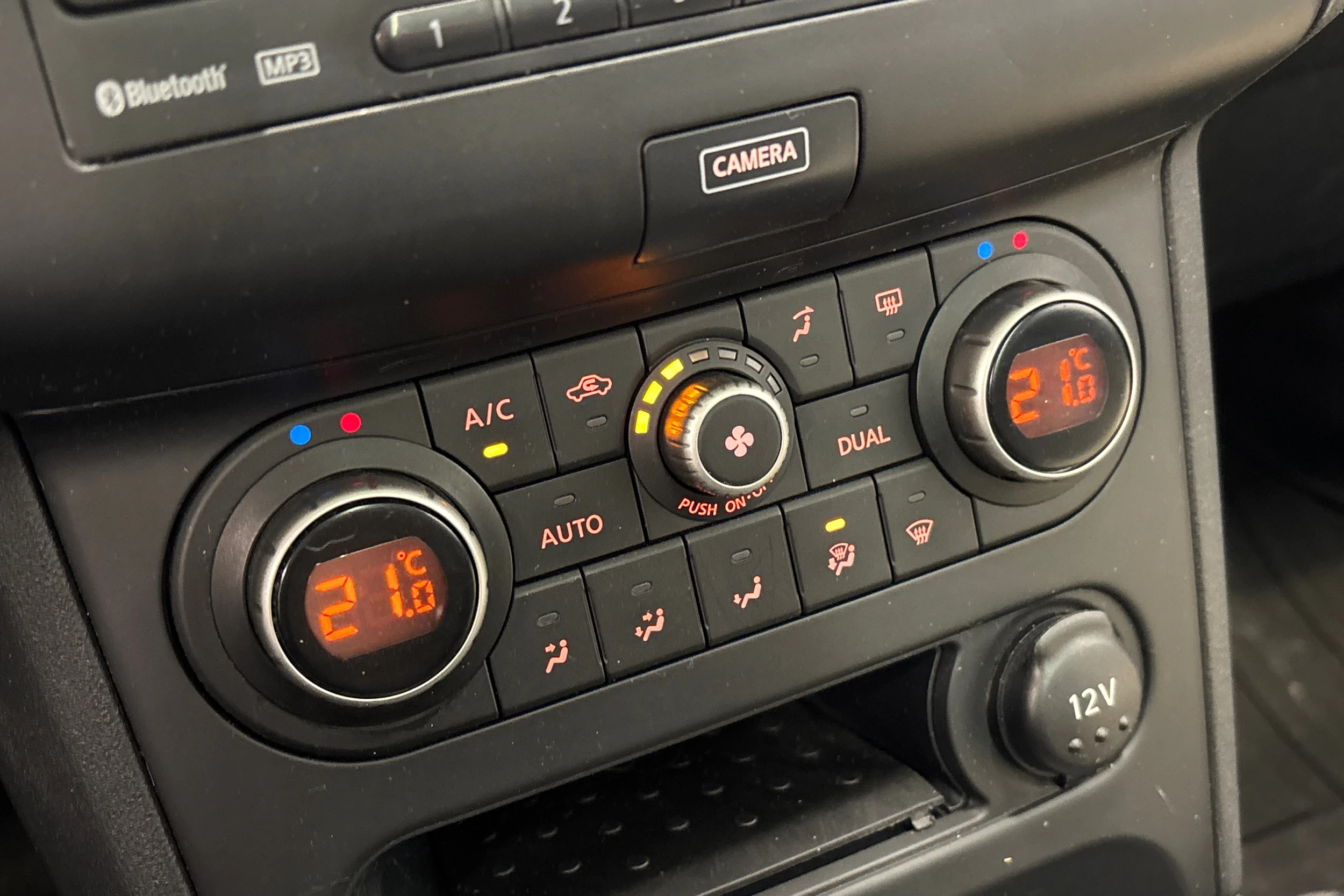 musta Nissan Qashqai+2 2012 kuva 21.