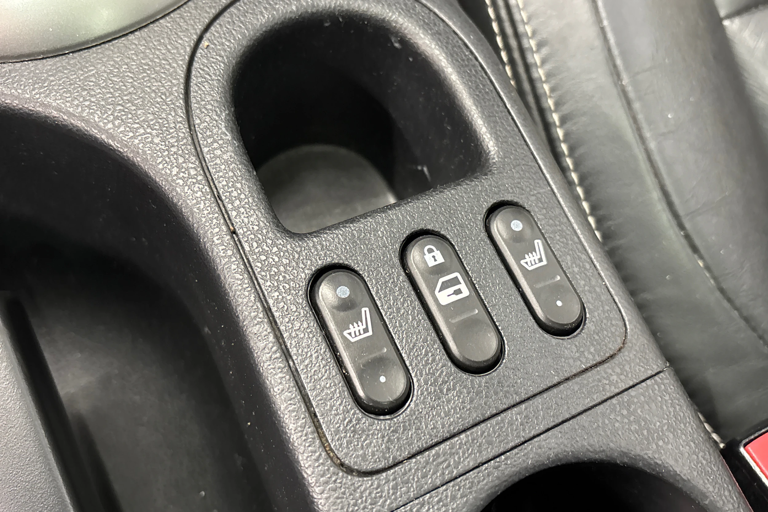 musta Nissan Qashqai+2 2012 kuva 23.