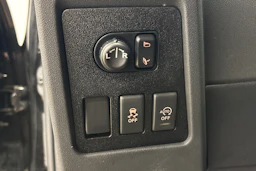 musta Nissan Qashqai+2 2012 kuva 24.