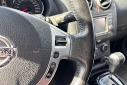 Valkoinen Nissan Qashqai+2 2013 kuva 16.