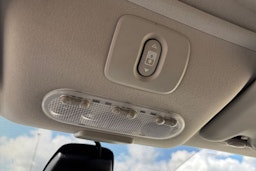 Valkoinen Nissan Qashqai+2 2013 kuva 22.