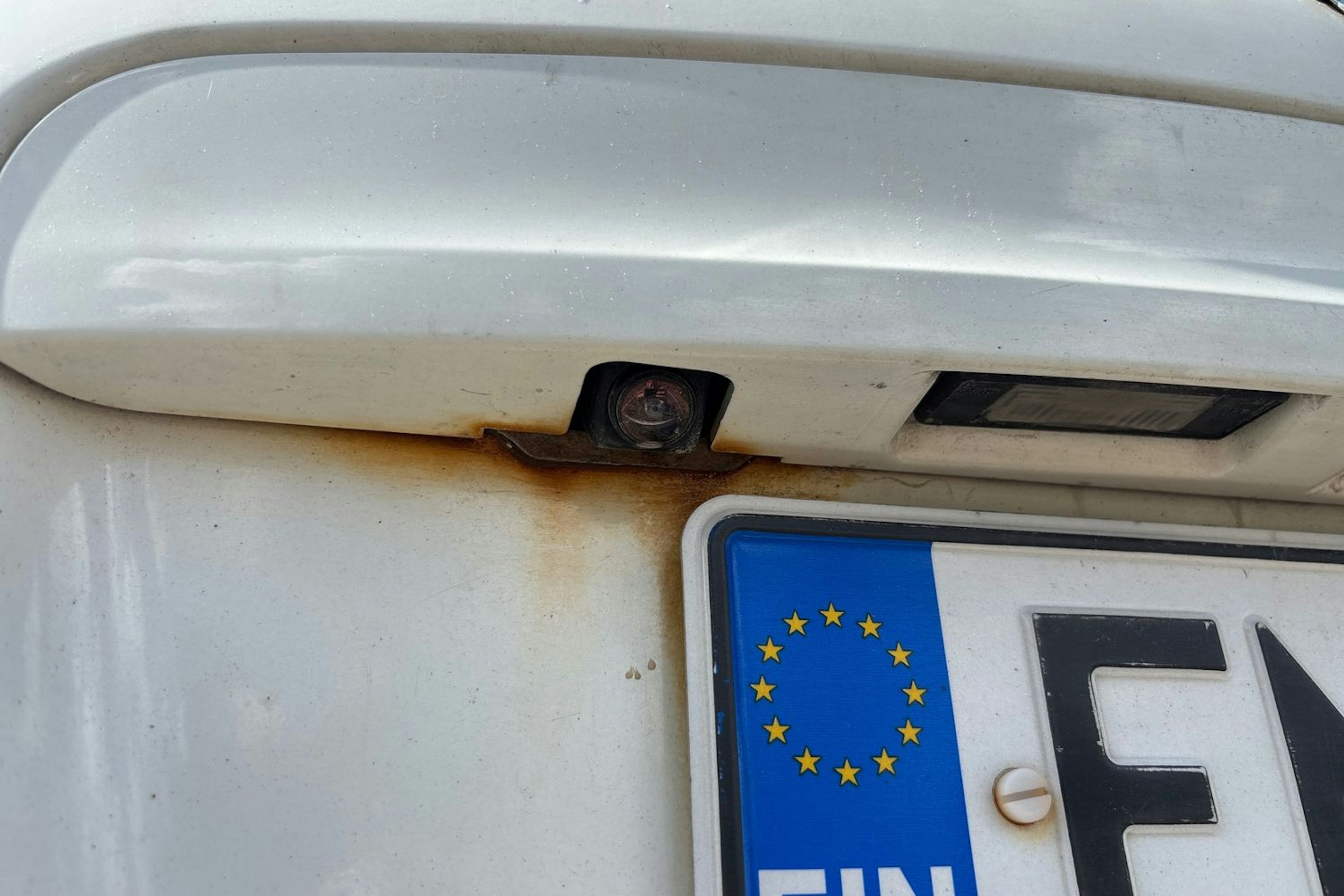 Valkoinen Nissan Qashqai+2 2013 kuva 30.