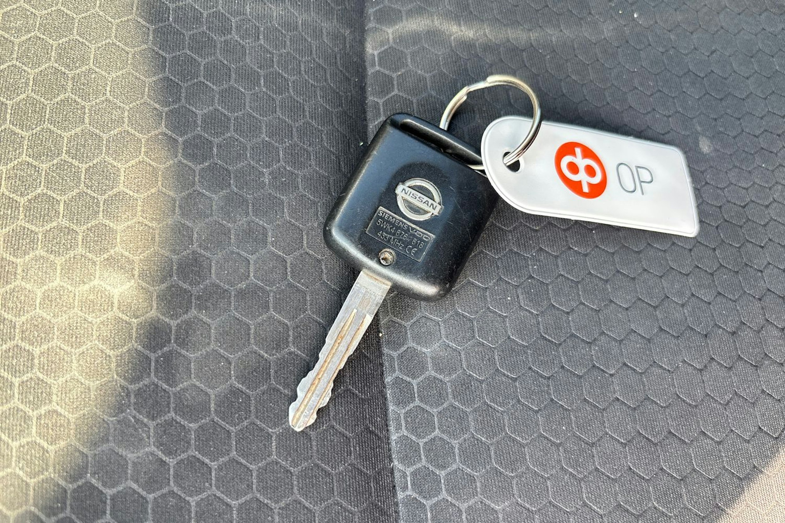 Valkoinen Nissan Qashqai+2 2013 kuva 37.