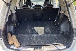 Valkoinen Nissan Qashqai+2 2013 kuva 42.