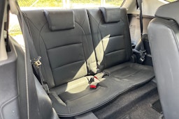 Valkoinen Nissan Qashqai+2 2013 kuva 43.