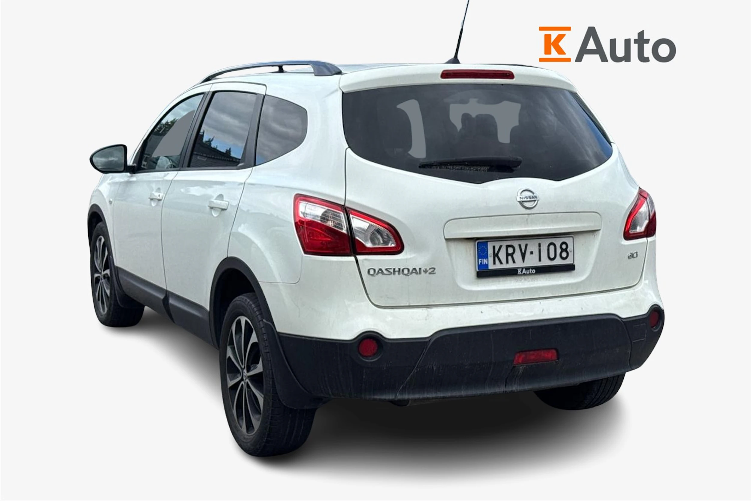 valkoinen Nissan Qashqai+2 2013 kuva 2.