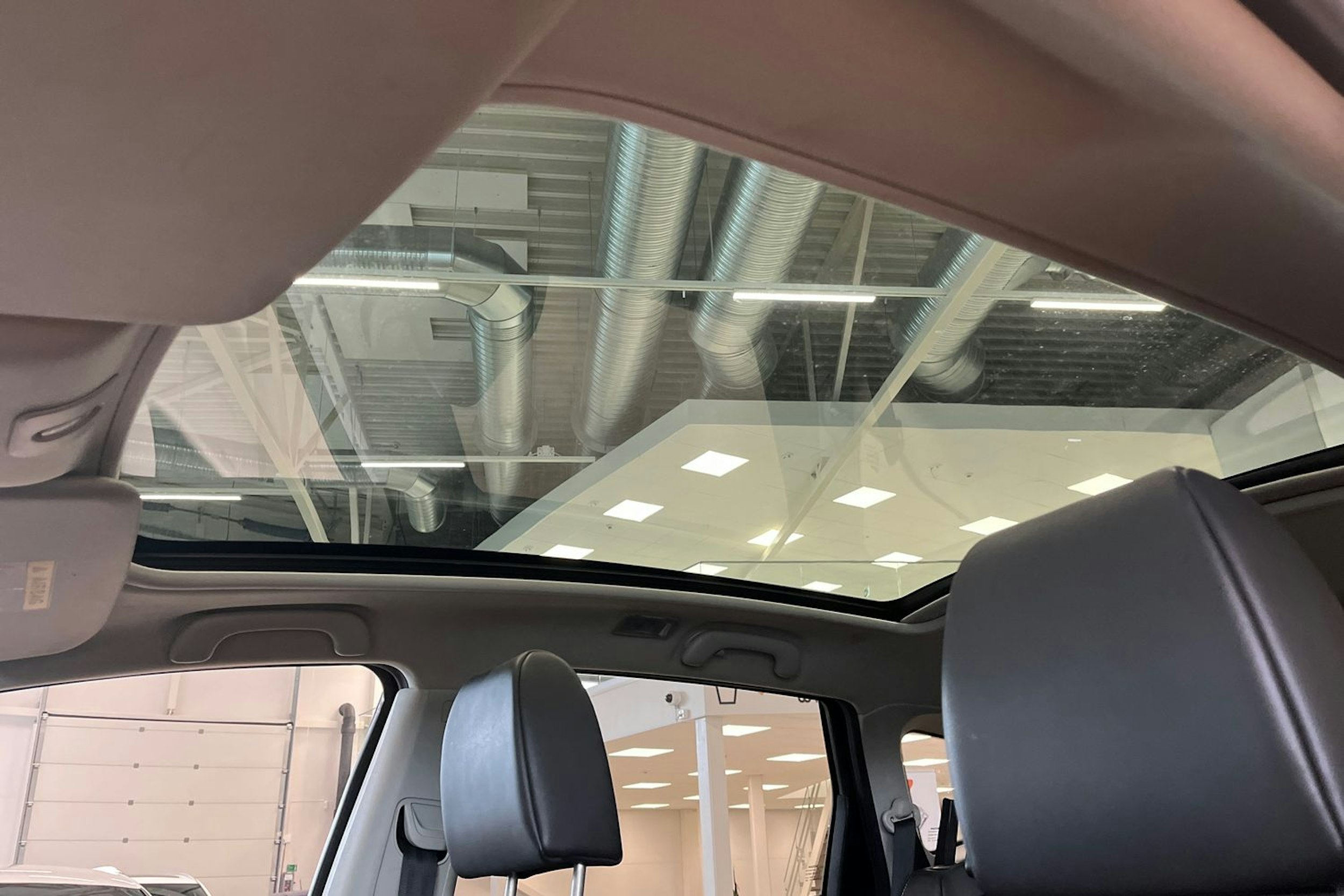 punainen Nissan Qashqai+2 2014 kuva 31.