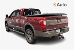 punainen Nissan Titan XD Platinum Reserve 4X4 2017 kuva 2.